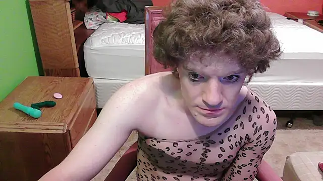 Snapshot of glamtransgoddess15 chatting on July 13, 10:01 pm glamtransgoddess15 online show from July 13, 10:01 pm