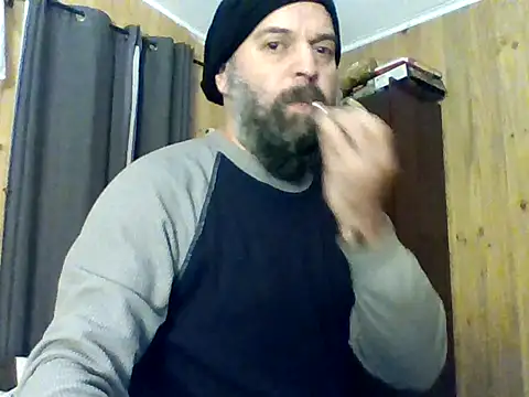 Snapshot of Tarsexxx chatting on June 27, 2:27 am Tarsexxx online show from June 27, 2:27 am