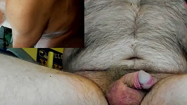 Snapshot of sexxme214 chatting on November 10, 4:55 am sexxme214 online show from November 10, 4:55 am