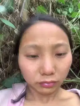 Snapshot of bi-bo123 chatting on December 2, 2:06 am bi-bo123 online show from December 2, 2:06 am