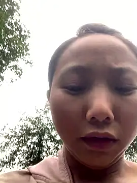 Snapshot of bi-bo123 chatting on December 5, 1:36 am bi-bo123 online show from December 5, 1:36 am