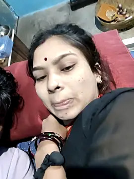 Snapshot of Cute_Arushi chatting on November 8, 5:01 pm Cute Arushi online show from November 8, 5:01 pm