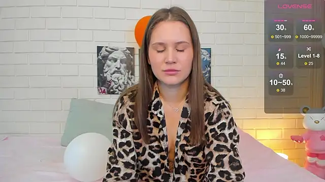 Tinky kinky online show from November 24, 9:31 am