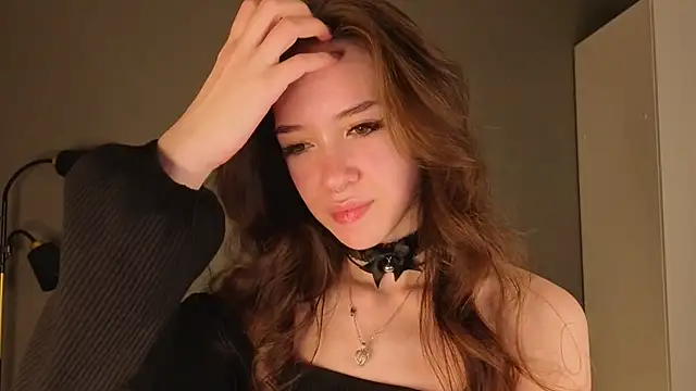 Snapshot of tinyanie chatting on March 21, 8:23 pm tinyanie online show from March 21, 8:23 pm