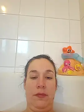 Girlysensuelle online show from February 4, 8:09 am