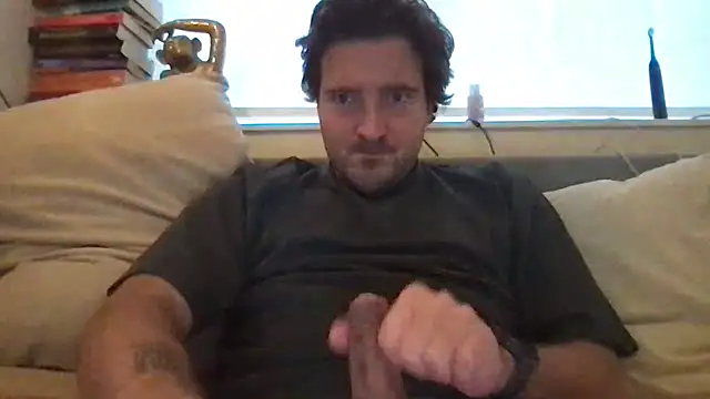 dutchpieter95 online show from December 5, 1:31 pm