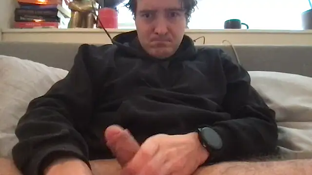 Snapshot of dutchpieter95 chatting on February 26, 8:35 am dutchpieter95 online show from February 26, 8:35 am