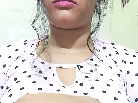 Nancy queen001 online show from November 8, 9:13 pm