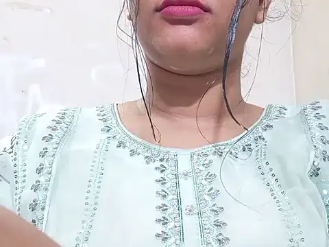 Nancy queen001 online show from November 12, 8:59 am