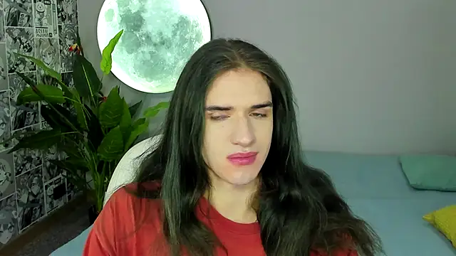 Harvey Hair online show from November 20, 1:55 pm