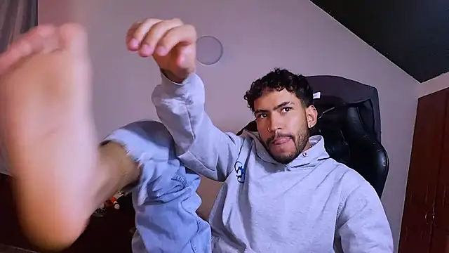 3v1l online show from March 21, 5:16 pm