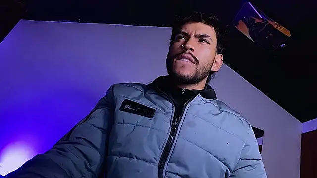 3v1l online show from April 3, 3:48 am