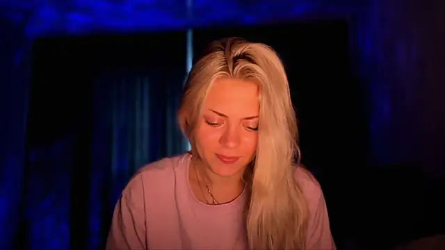 alisaoceaneeyes online show from November 3, 1:12 pm