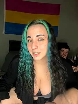 Snapshot of Chaos_Reign chatting on November 27, 4:14 am Chaos Reign online show from November 27, 4:14 am