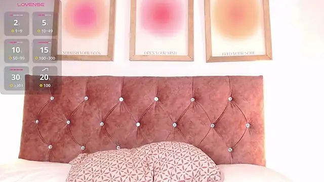 Snapshot of Madisonkay chatting on November 14, 7:12 pm Madisonkay online show from November 14, 7:12 pm