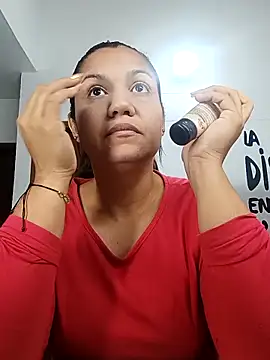 Snapshot of Samaraa_Lee chatting on November 22, 11:42 am Samaraa Lee online show from November 22, 11:42 am