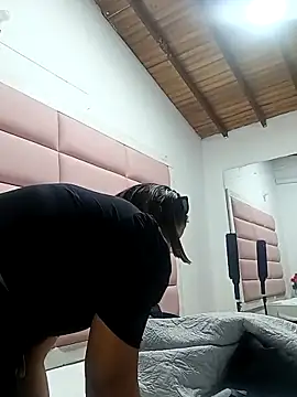 Samaraa Lee online show from February 5, 12:21 pm