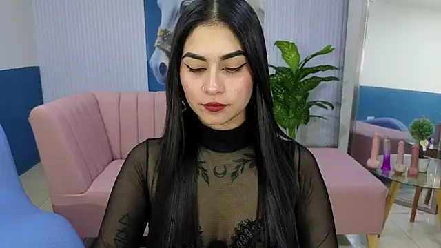 Snapshot of amy_lovelydoll chatting on May 25, 7:20 pm amy lovelydoll online show from May 25, 7:20 pm