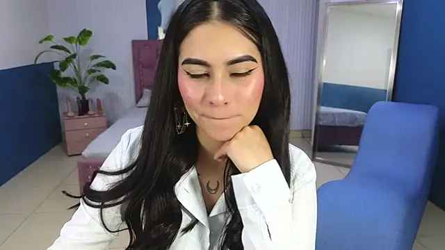 amy lovelydoll online show from August 3, 7:06 pm