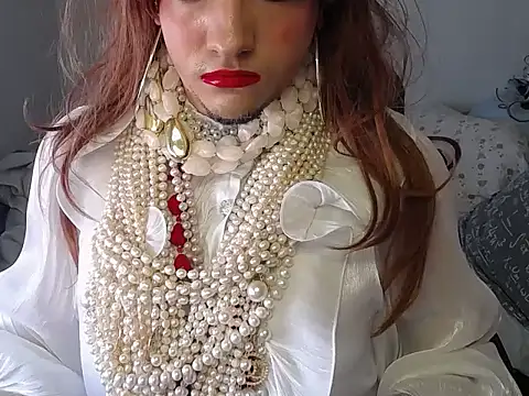 VanesaCrossic online show from November 13, 8:46 am