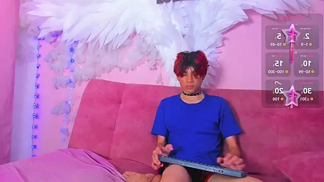 Leo Glow online show from January 9, 3:04 pm