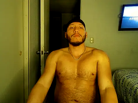 justmore ofme online show from November 4, 3:49 am