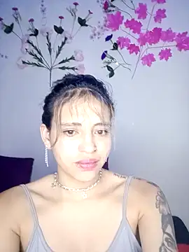 Snapshot of BellaChiquis_ chatting on November 26, 7:09 am BellaChiquis online show from November 26, 7:09 am