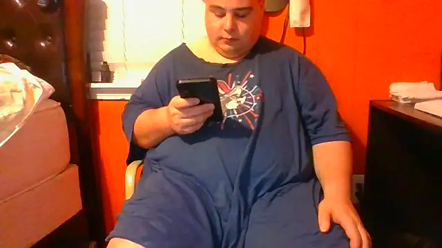 Snapshot of Theo269 chatting on March 14, 2:39 am Theo269 online show from March 14, 2:39 am
