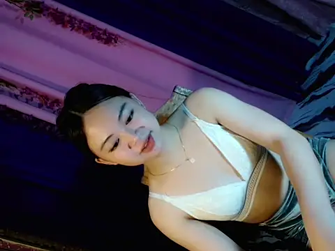 lustfullakim online show from March 7, 10:34 am