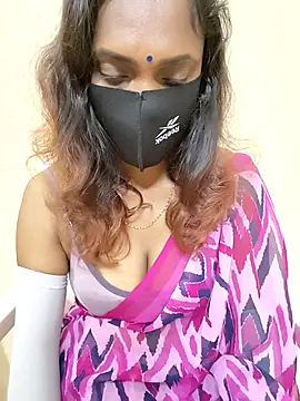 Queen-dhivya online show from November 18, 11:48 pm