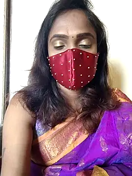 Snapshot of Queen-dhivya chatting on February 12, 5:46 am Queen-dhivya online show from February 12, 5:46 am