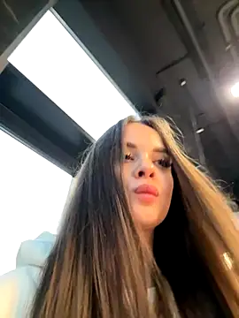 KristiRich online show from November 6, 7:42 am