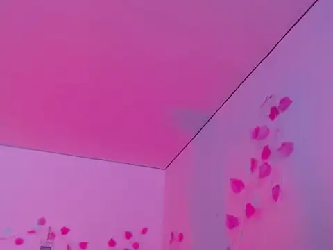 Samanta 777 online show from November 15, 12:45 pm