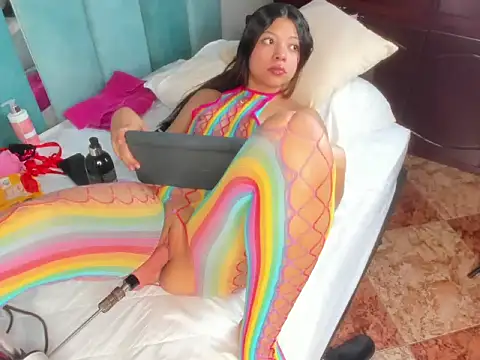 Chaarlotte 09 online show from December 17, 12:00 pm