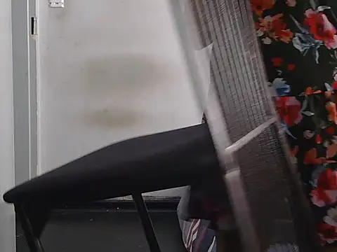 Bigpussyjuicylips online show from November 6, 6:03 am