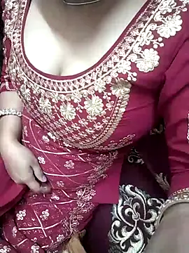 Cute Angel 1 online show from November 6, 7:04 pm