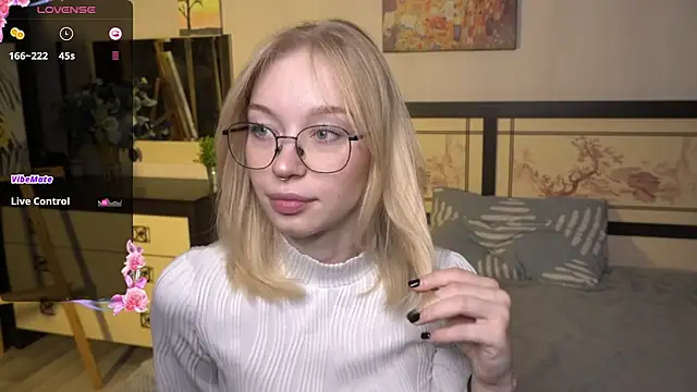 ShanelTunon online show from November 20, 9:14 pm