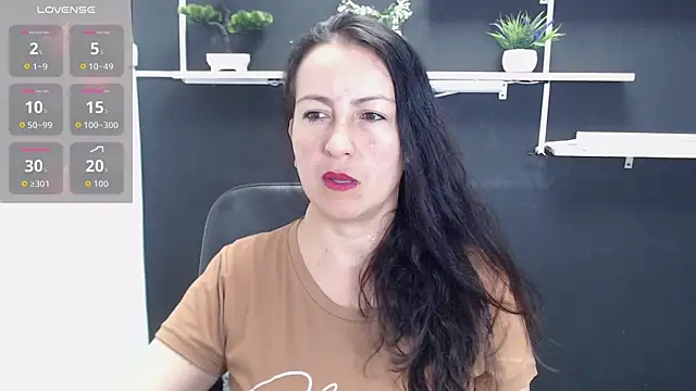 Lauryn Jones online show from June 9, 7:14 pm
