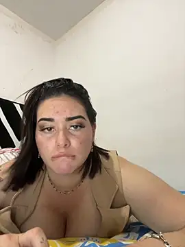 Romina foxxx  online show from November 19, 7:47 pm