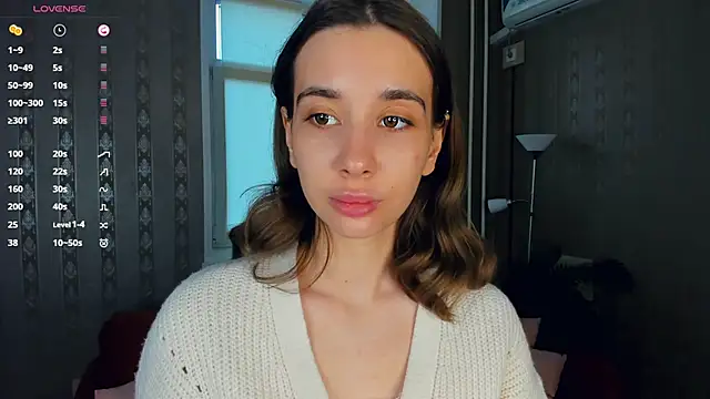 JacalynSchreiber online show from November 20, 11:43 am