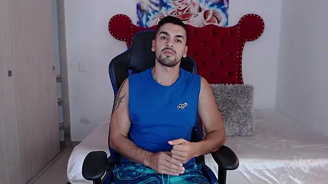 axelwinters   online show from February 11, 8:36 pm