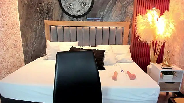 Valery Shadey online show from December 15, 8:02 pm