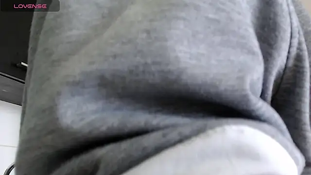 Valery Shadey online show from February 6, 3:26 pm