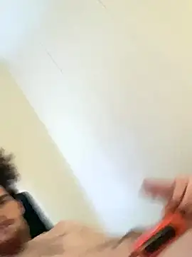 Snapshot of tgetnasty chatting on November 13, 8:52 pm tgetnasty online show from November 13, 8:52 pm