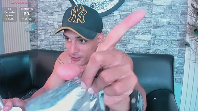 blaze phoenix online show from November 16, 3:45 am