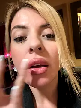 jordynjace online show from November 11, 10:37 am