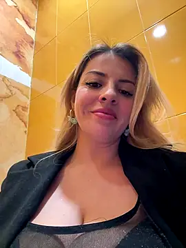 jordynjace online show from December 17, 9:48 am