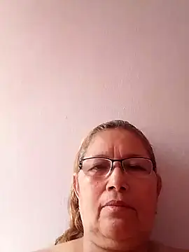 Snapshot of Cessi50 chatting on November 14, 3:11 pm Cessi50 online show from November 14, 3:11 pm