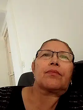 Snapshot of Cessi50 chatting on November 21, 3:44 pm Cessi50 online show from November 21, 3:44 pm