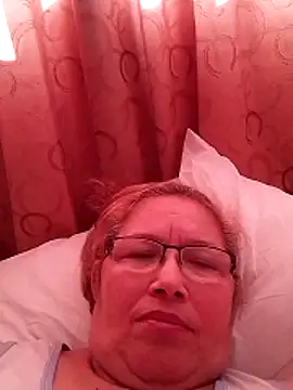 Snapshot of Cessi50 chatting on November 22, 2:16 pm Cessi50 online show from November 22, 2:16 pm